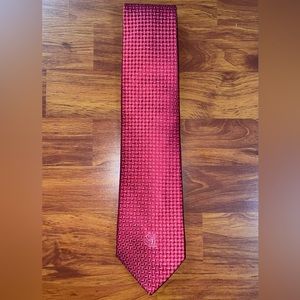 Renoma Men’s Dark Red Textured Silk Blend Crest Tie